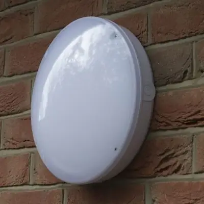 KSR KSRSF301 | Navara 12W IP65 3000K/4000K/6000K LED Triple CCT, Emergency Surface Fitting, White