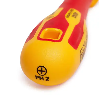 35498-4 CK T49242-2 | PH2x125mm 1000v Insulated VDE Slim Screwdriver