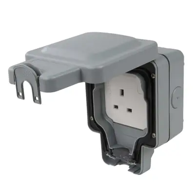 23845-2 MK K56486GRY | Masterseal Plus 13A 1 Gang IP66 Weatherproof Switched Socket, Grey