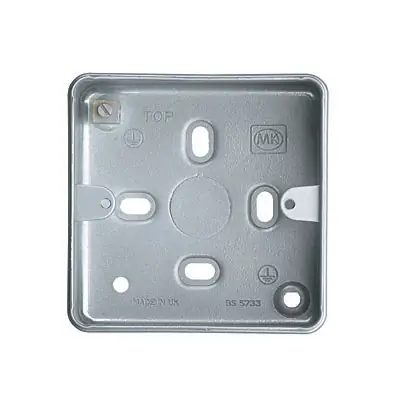 22509-2 MK K899ALM | 38mm 1 Gang Electrical Back Box with 5x20mm Knockouts, Metal Clad