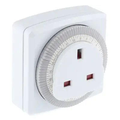 23590-2 Timeguard TG24 | 24 Hour Compact Plug-In Segment Time Controller
